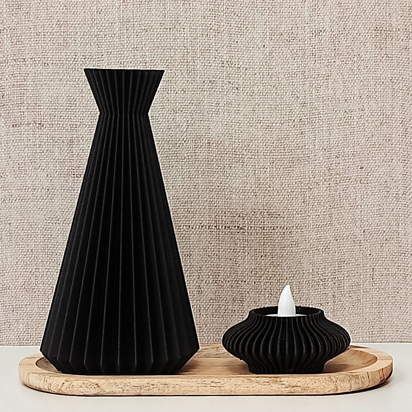 Kyoto Pleat Vase— Moderne houten look vaas (3D-geprint in Wood-PLA) voor droogbloemen