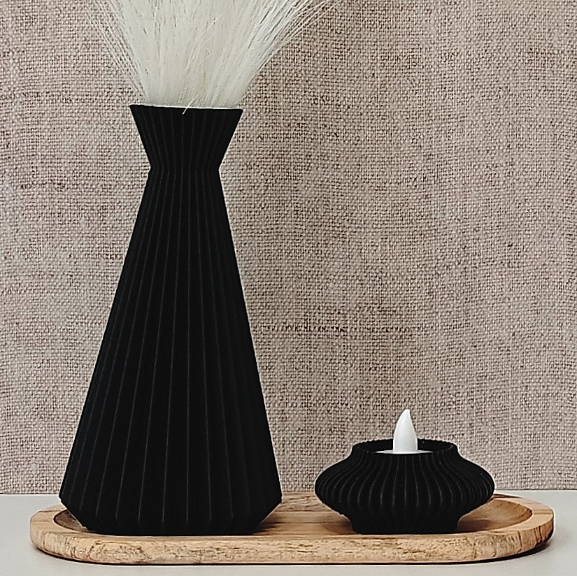Kyoto Pleat Vase— Moderne houten look vaas (3D-geprint in Wood-PLA) voor droogbloemen