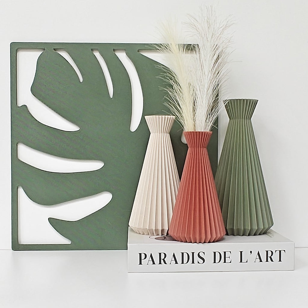 Kyoto Pleat Vase— Moderne houten look vaas (3D-geprint in Wood-PLA) voor droogbloemen